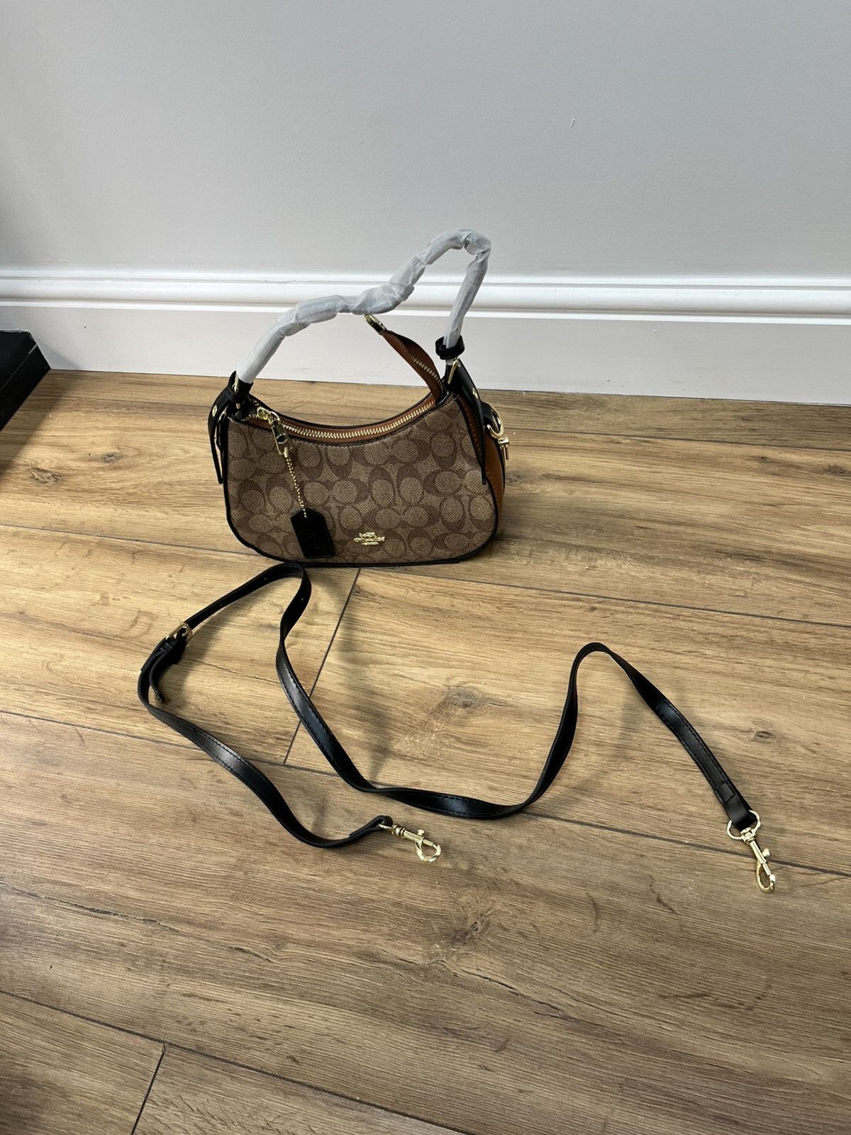 Coach Coach hand bag for women Size ONE SIZE - 9 Thumbnail