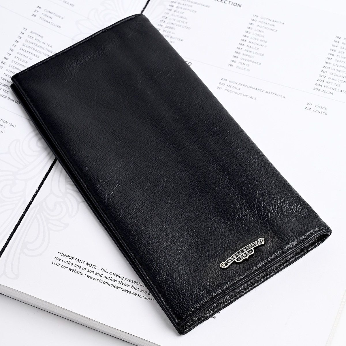 Chrome Hearts CHROME HEARTS SCROLL LABEL TRVL DOX WALLET BLACK Size ONE SIZE - 2 Thumbnail