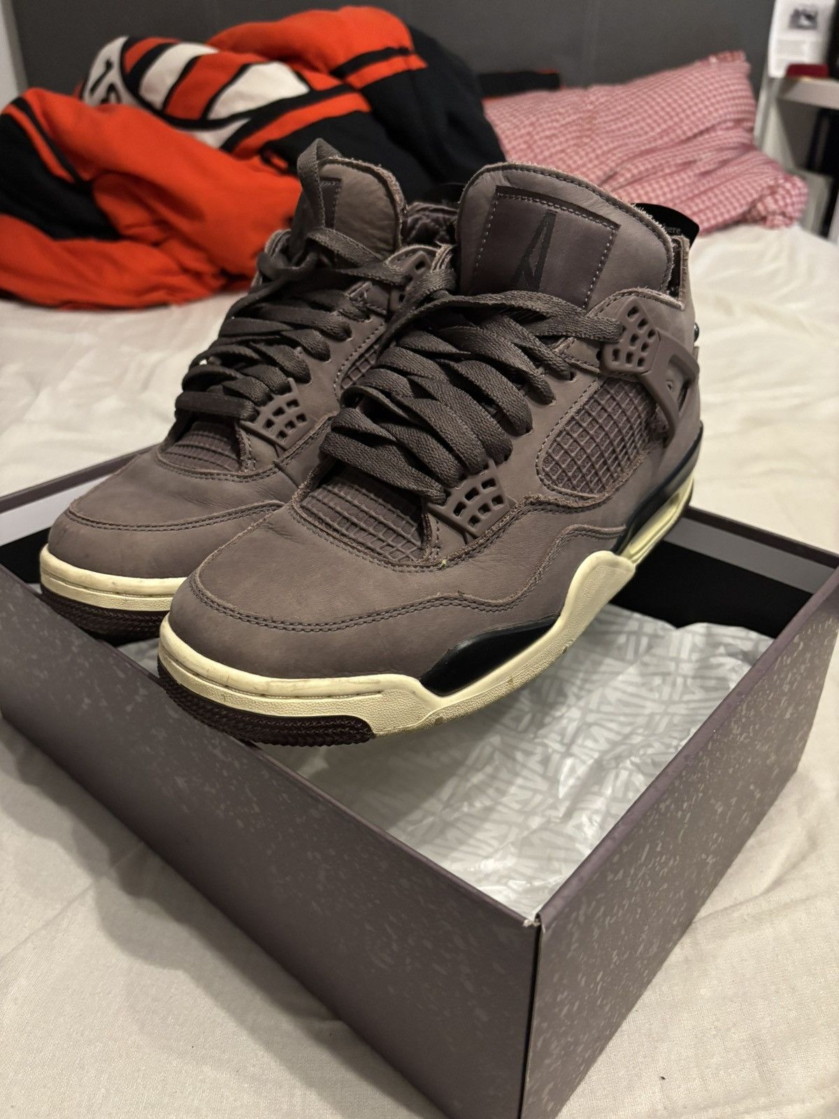 A Ma Maniere Nike Air Jordan x A Ma Maniere Jordan 4 Violet Ore Size US 8 / EU 41 - 2 Thumbnail