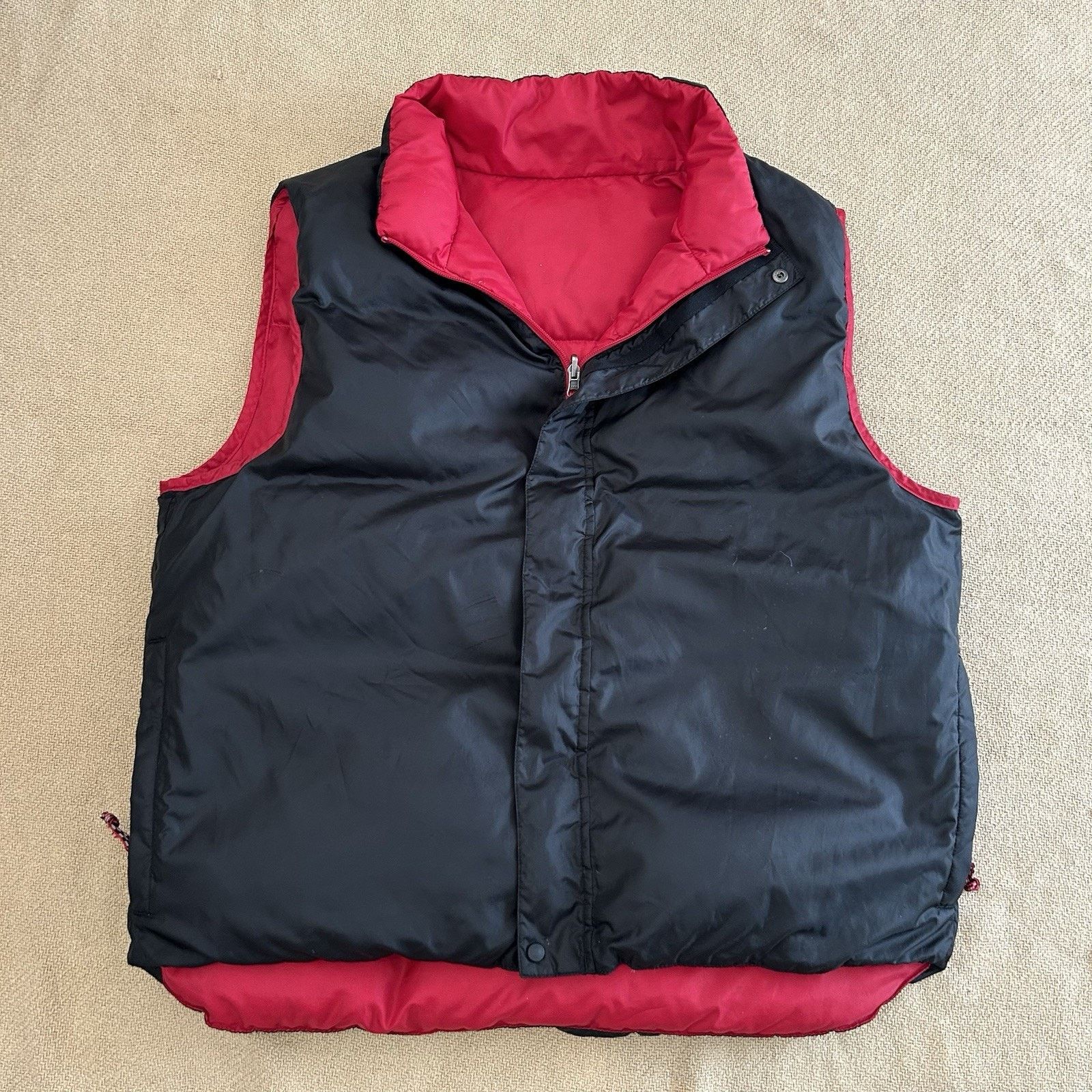 L.L. Bean Ll Bean Goose Down Puffer Reversible Red Black Vest Large Size US L / EU 52-54 / 3 - 4 Thumbnail