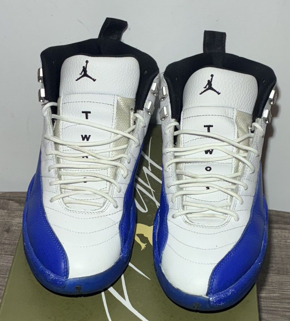 Jordan Brand Size 9 - Air Jordan 12 Retro Blueberry Size US 9 / EU 42 - 3 Thumbnail