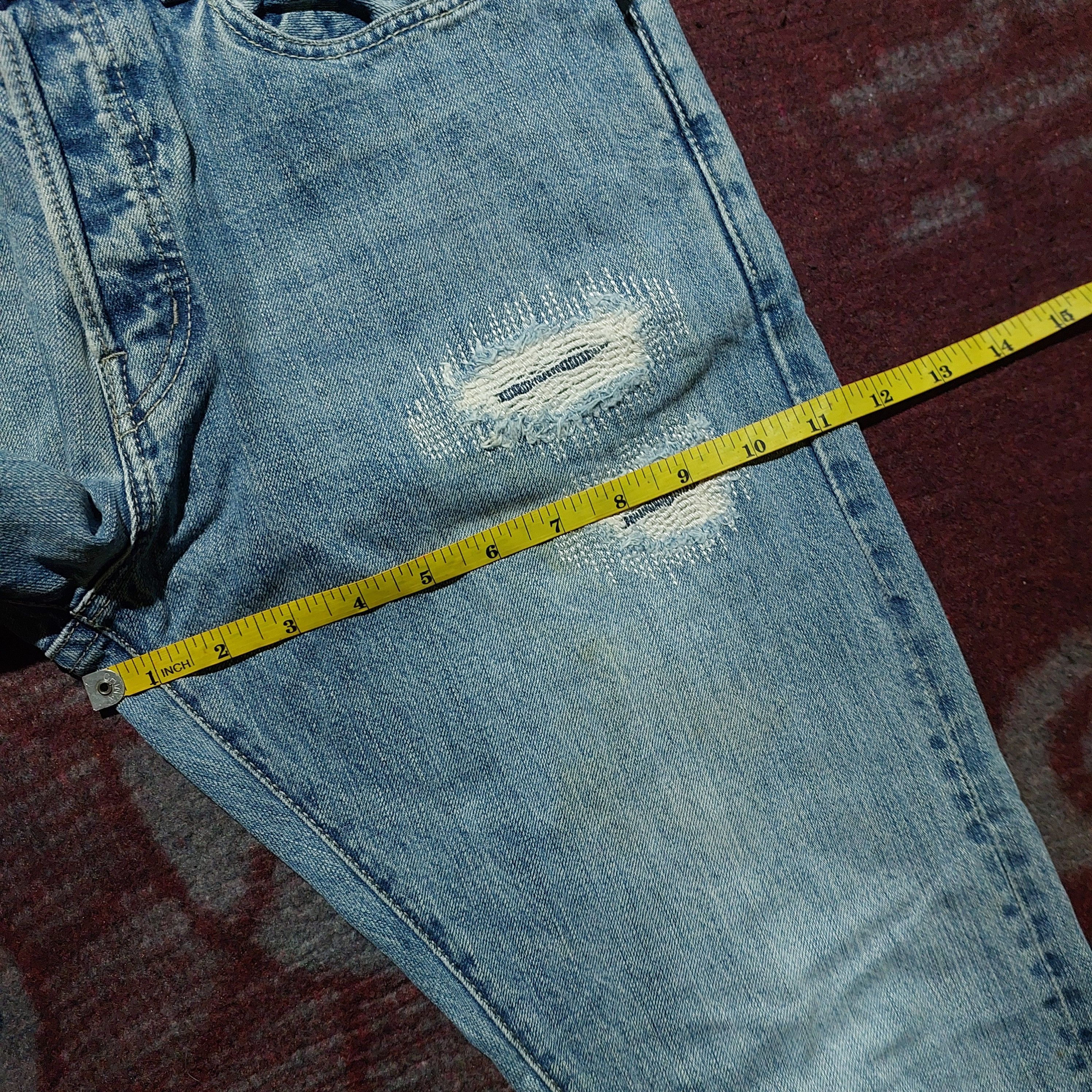 Neighborhood Vintage Izzue plus Neighborhood Distressed blue denim Size US 32 / EU 48 - 18 Thumbnail