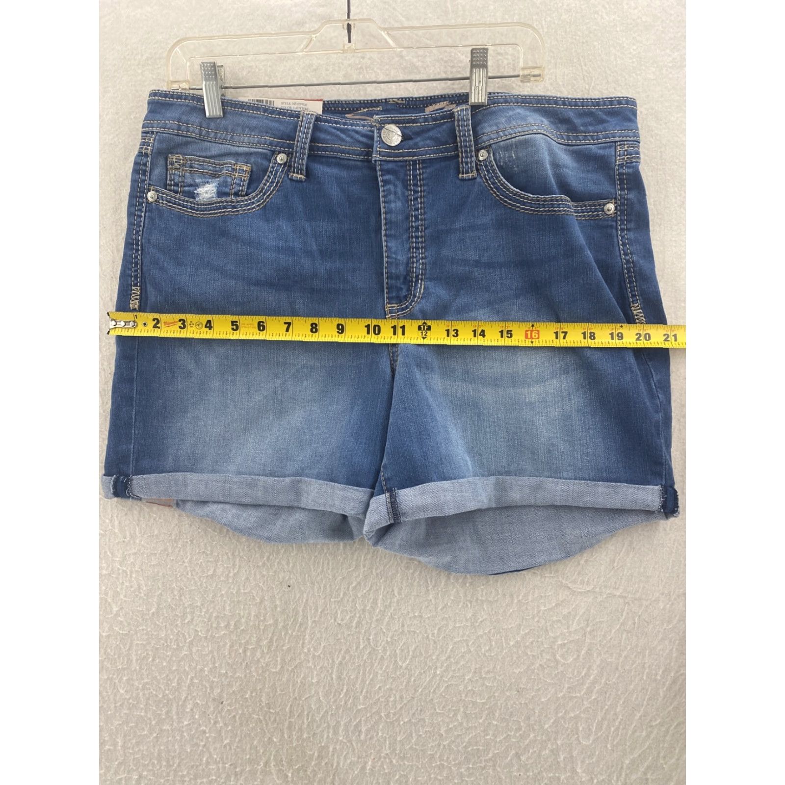 Vintage Seven7 Womens Jeans Shorts 14 Light Blue Cuffed Embellished Pockets 5 Inseam NWT Bohemian Style Size 36" / US 14 / IT 50 - 6 Thumbnail