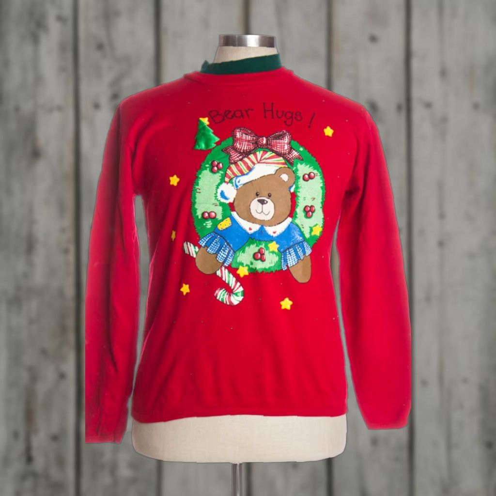 Basic Editions Vintage Red Ugly Christmas Sweatshirt Size: Medium User: Vintage Red Ugly Christmas Sweatshirt Size: Medium Size S / US 4 / IT 40 - 1 Preview