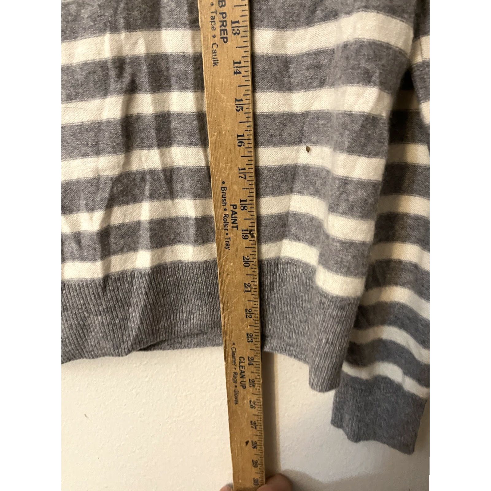 Vince Vince 100% Cashmere Heather Gray Breton Stripe Funnel Neck Sweater Small Size S / US 4 / IT 40 - 5 Thumbnail