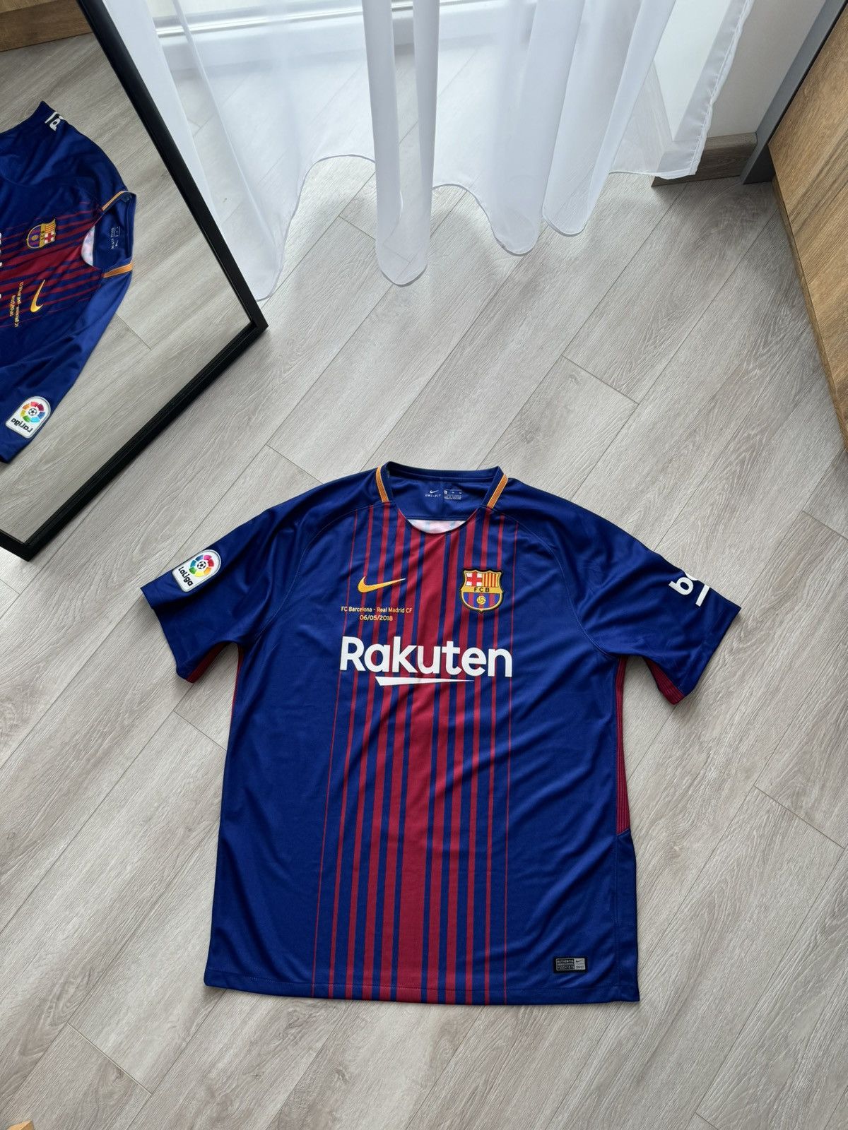 Nike Nike Messi F.C. Barcelona 2018 Home Soccer Football Jersey Size US XL / EU 56 / 4 - 2 Thumbnail