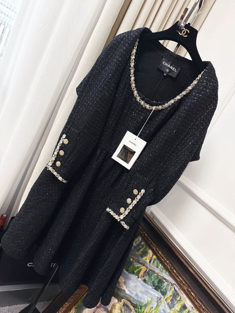 Chanel Chanel 23S Crystal Button Evening Dress Set- dmc Size US 38 / EU 54 - 1 Thumbnail