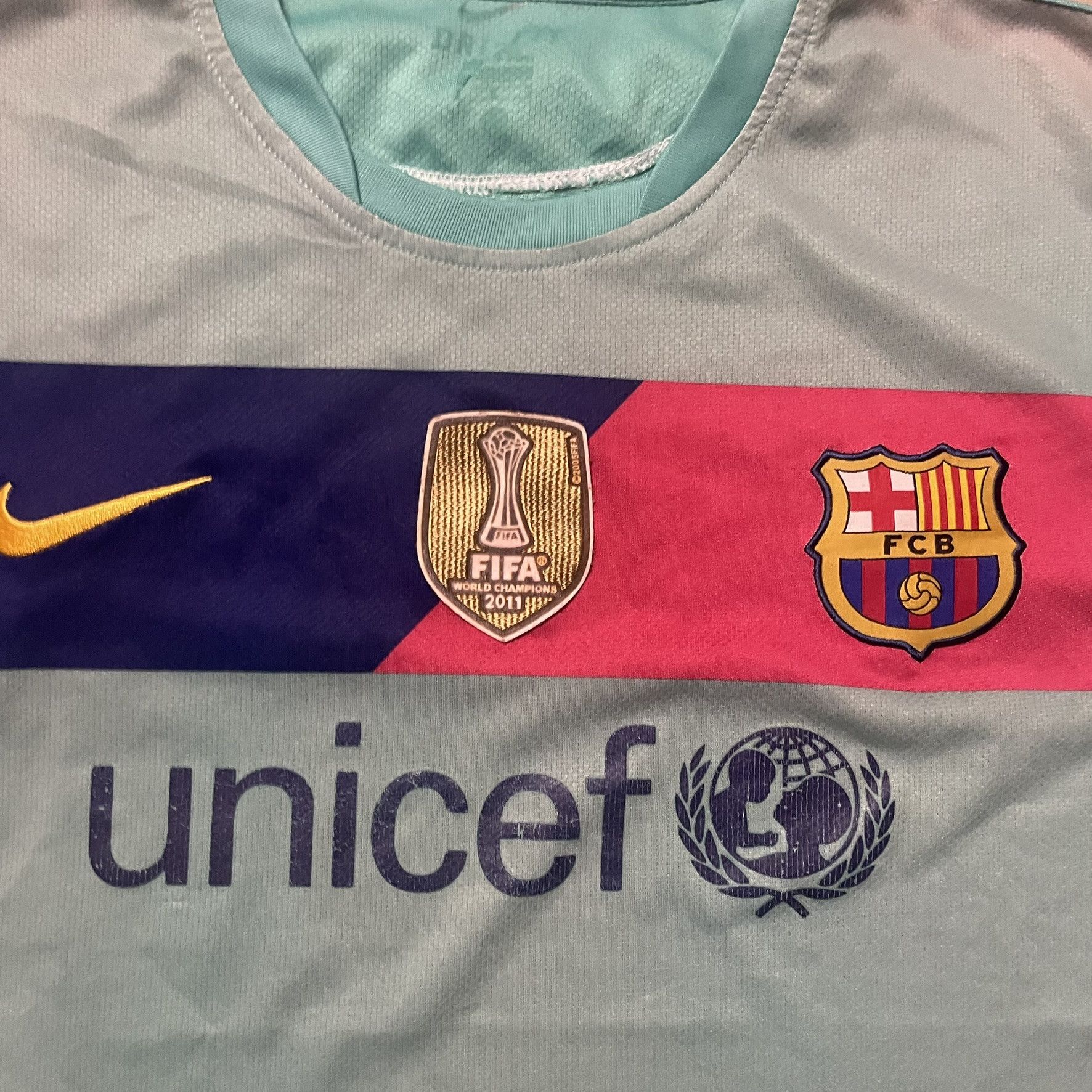 Nike Barca Trikot M Size US M / EU 48-50 / 2 - 3 Thumbnail