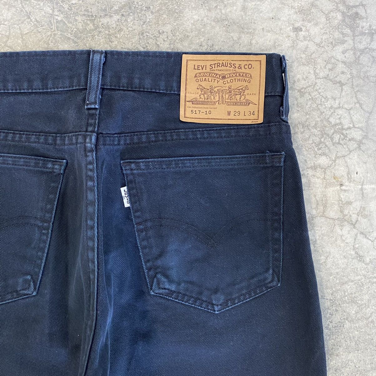 Levi's × Vintage Size 28x28.5 Vintage 1996 Levis 517 Black Flared Jeans Size US 28 / EU 44 - 17 Thumbnail