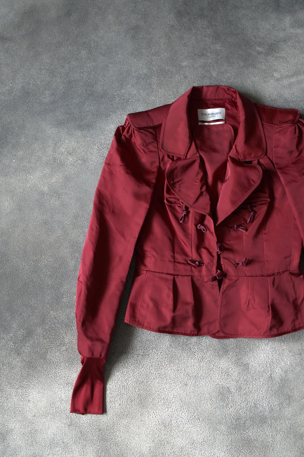 Yves Saint Laurent F/W 2004 Yves Saint Laurent by Tom Ford RUNWAY Pagoda Silk Size L / US 10 / IT 46 - 4 Thumbnail