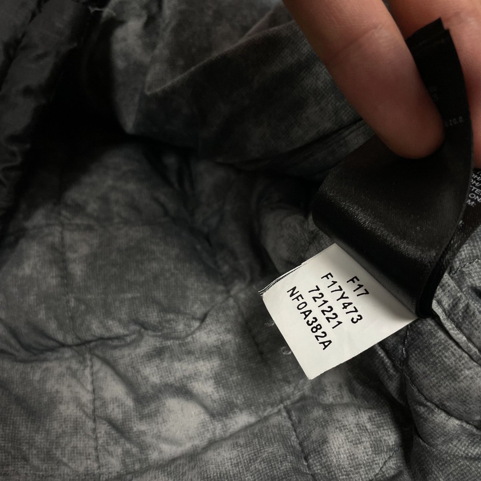 The North Face The North Face Men's Black Hooded Pockets Full Zip Jacket L Size US L / EU 52-54 / 3 - 12 Thumbnail