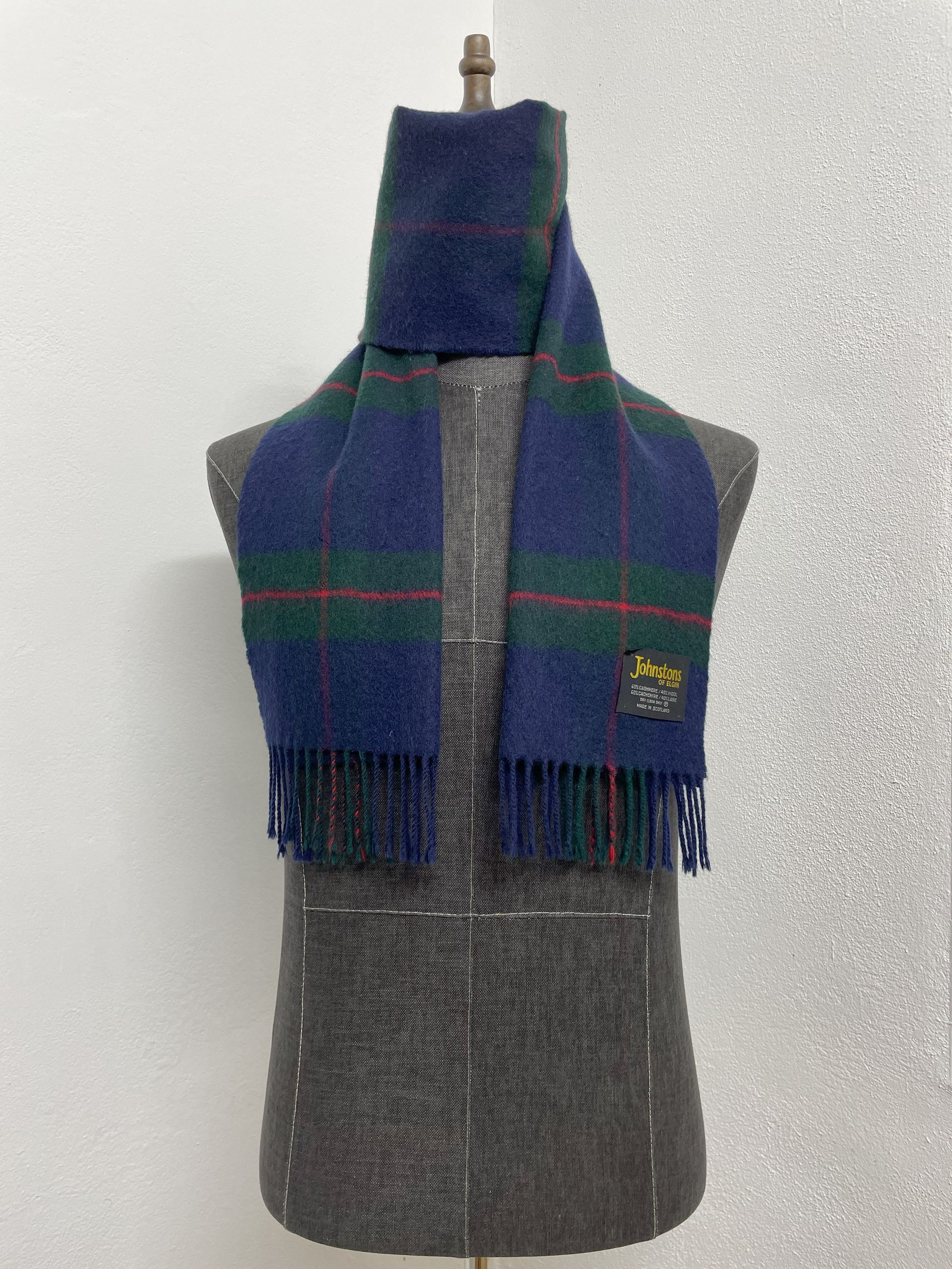 Johnstons Of Elgin Johnston Of Elgin Scarf / Muffler - 6184 Size ONE SIZE - 1 Thumbnail