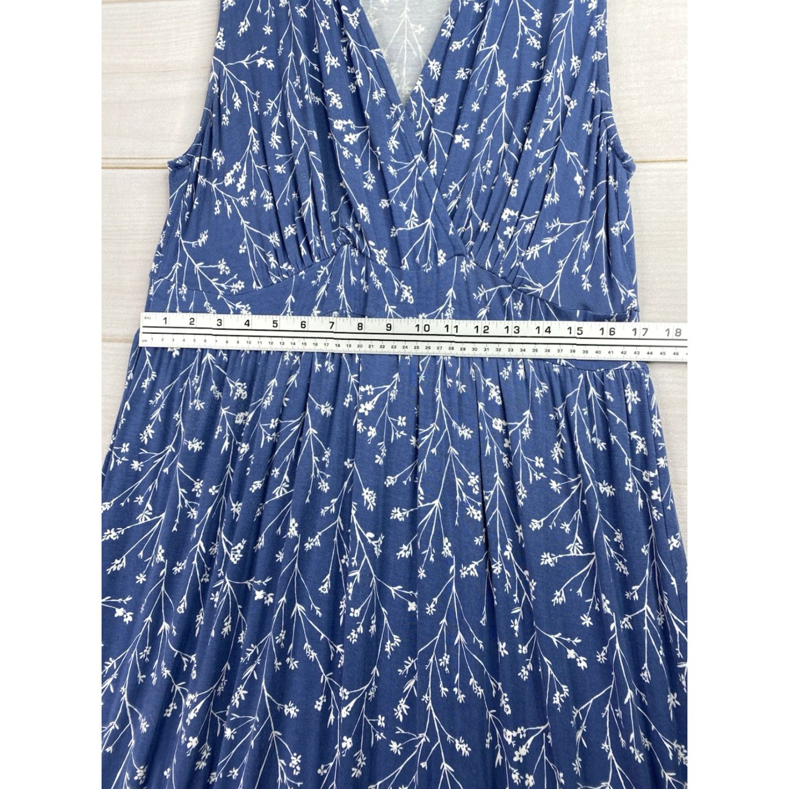 Vintage 41 Hawthorn Maxi Dress 1X Blue Floral V-Neck Sleeveless Knit Rayon Spandex Stretch Casual Summer Spring Fall Women's Maxi Dress Size XL / US 12-14 / IT 48-50 - 5 Thumbnail