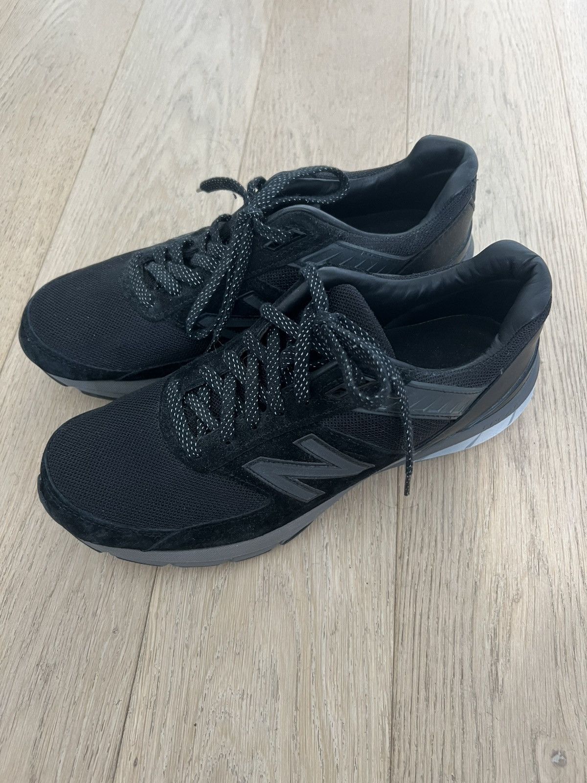 New Balance New Balance x Haven miUSA 990v5 “Reflective” Size US 10 / EU 43 - 2 Thumbnail
