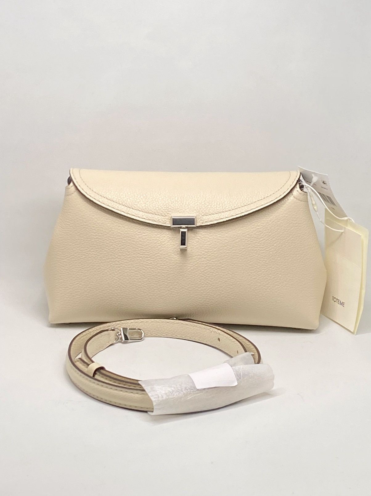 Toteme TOTEME Off-White T-Lock Grained-Leather Clutch Bag Size ONE SIZE - 7 Thumbnail