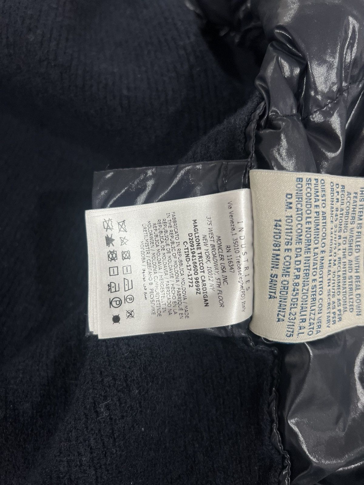 Moncler Navy Blue Moncler Zip Up Size XXL Size US XXL / EU 58 / 5 - 12 Thumbnail