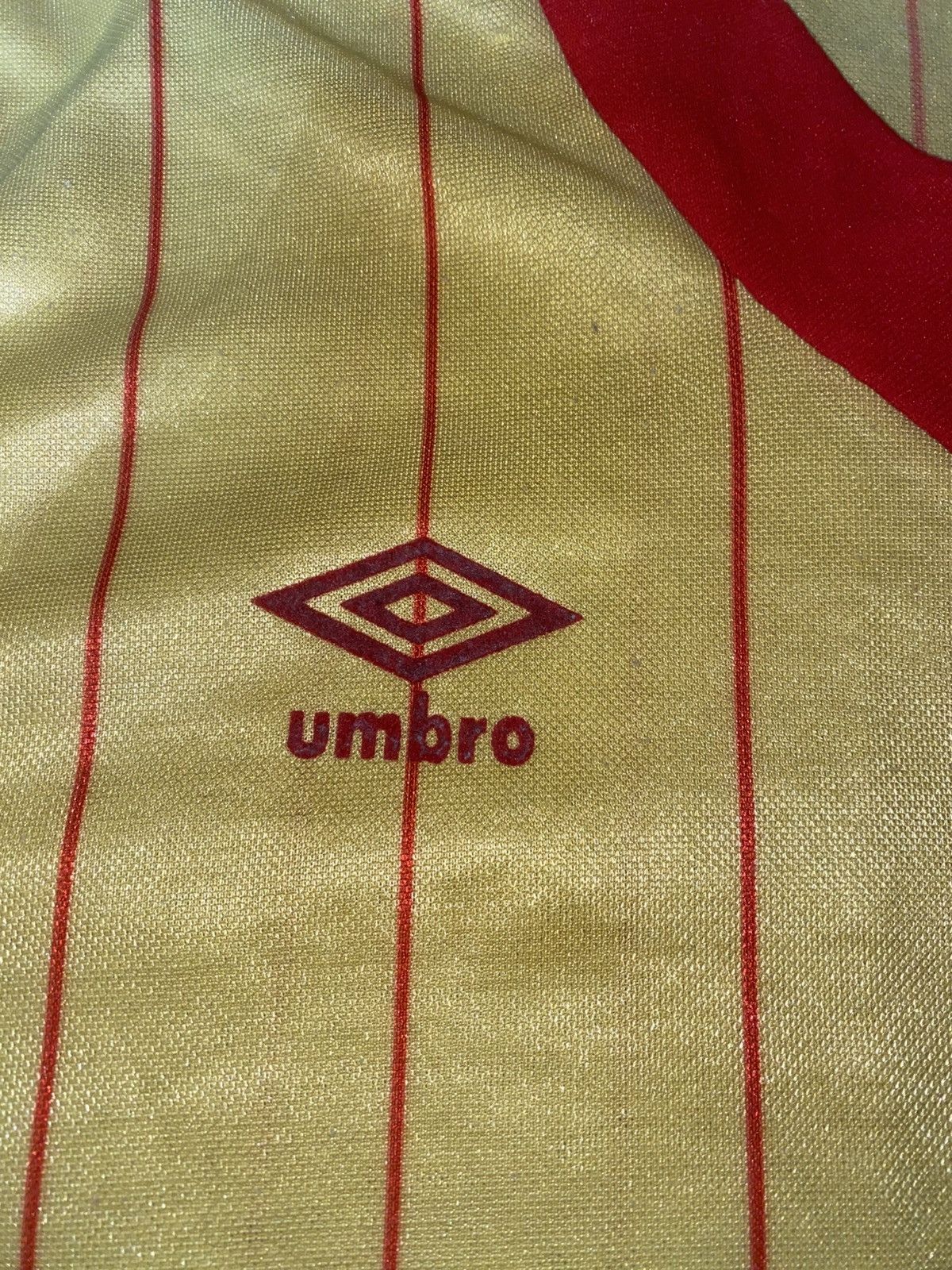 Umbro LIVERPOOL FC 1981/1984 THIRD AWAY FOOTBALL SHIRTSOCCERJERSEY Size US M / EU 48-50 / 2 - 5 Thumbnail