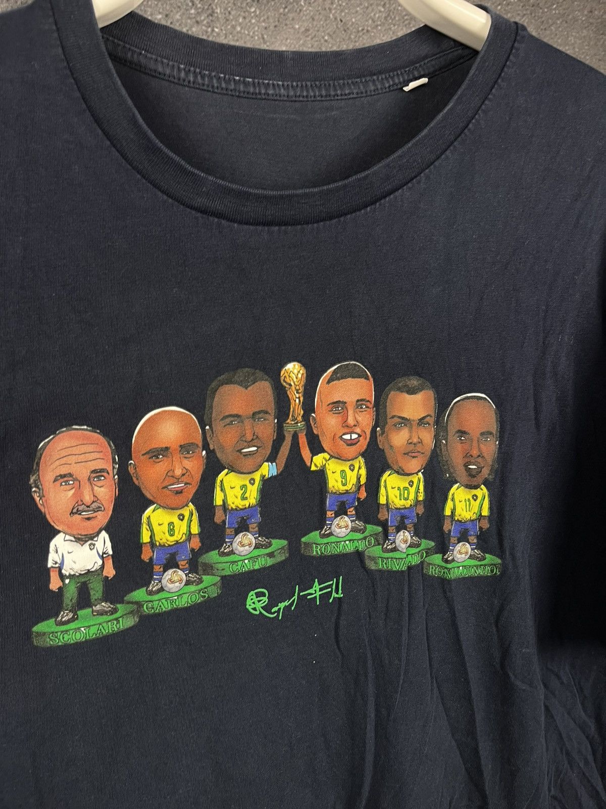 Other Brasil vintage soccer t shirt Ronaldo Ronaldinho World Cup Size US XXL / EU 58 / 5 - 3 Thumbnail