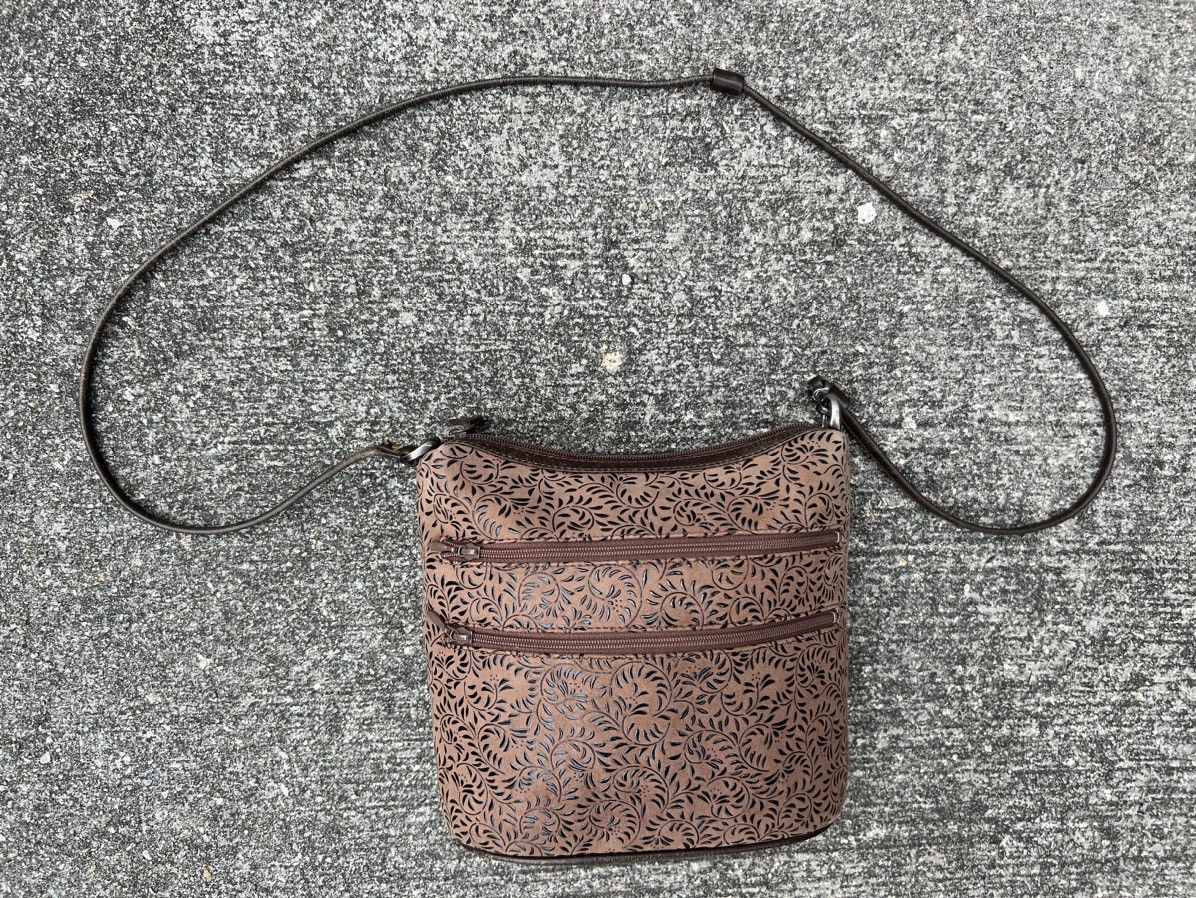 Leather Vintage INDENYA Japan Patina Leather Sling Bag Size ONE SIZE - 8 Thumbnail