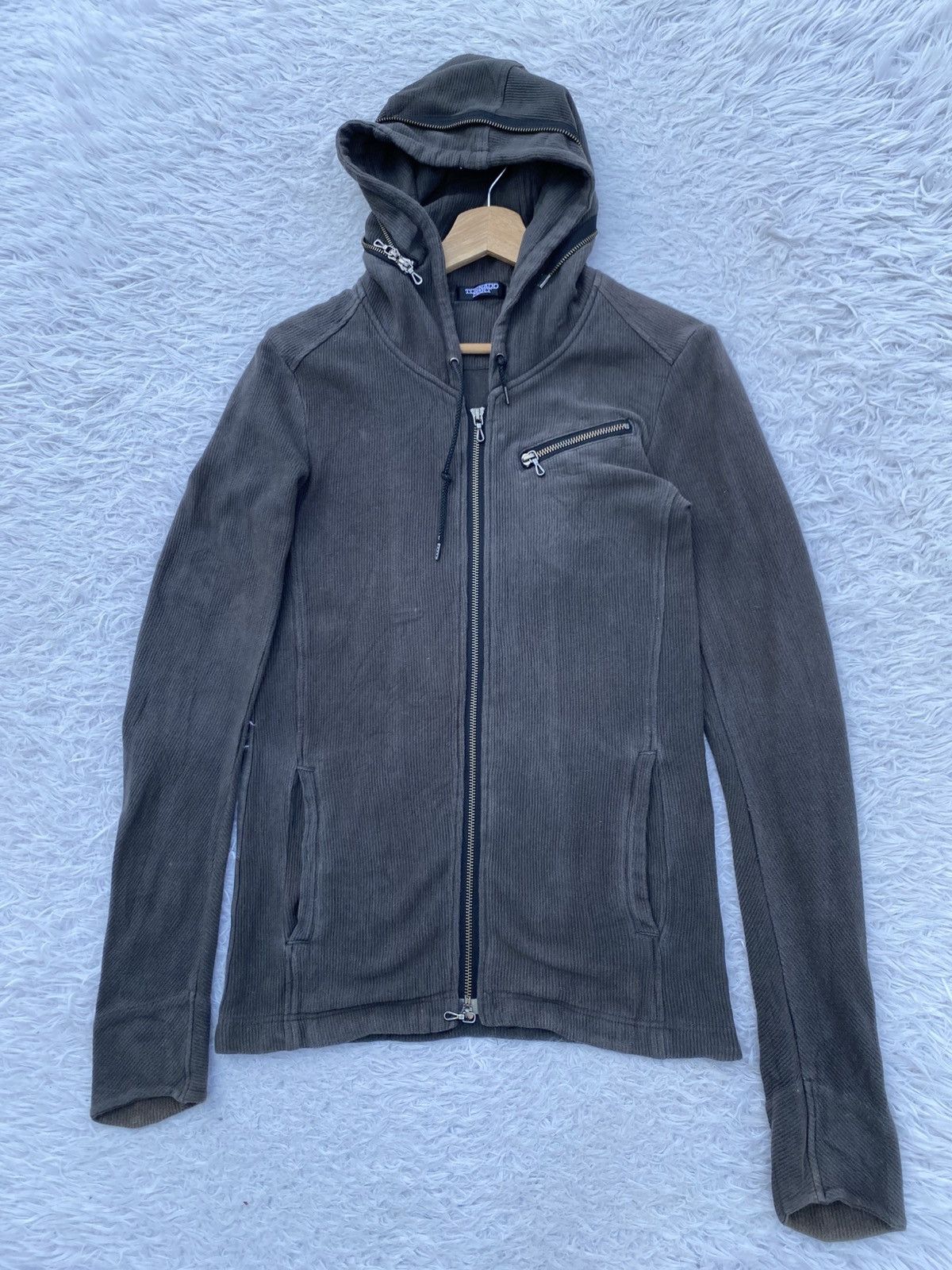 Tornado Mart Tornado Mart Japanese Brand Zippered Pocket Sweater Hoodie Size US S / EU 44-46 / 1 - 3 Thumbnail