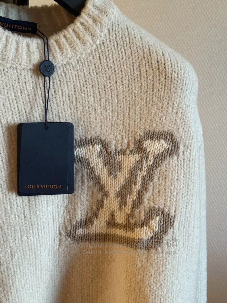 Louis Vuitton Louis Vuitton Lv25SS new white presbyard teddy sweater. Size US M / EU 48-50 / 2 - 2 Thumbnail