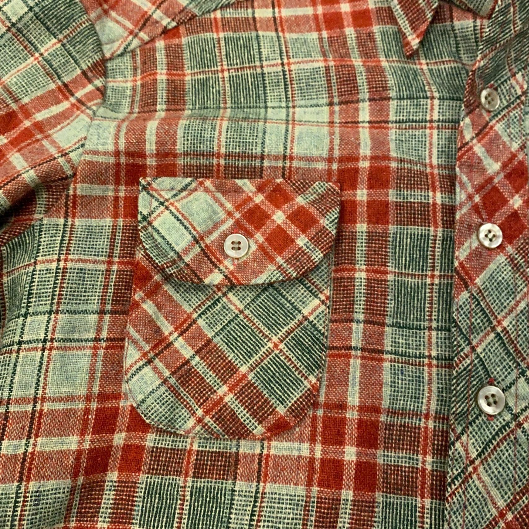 Vintage VINTAGE Chemise Et Cie Flannel Shirt Mens L Red Plaid Lined 70s Button-Up Shirt Mens L Red Plaid 70s Retro Shirt Size US L / EU 52-54 / 3 - 3 Thumbnail