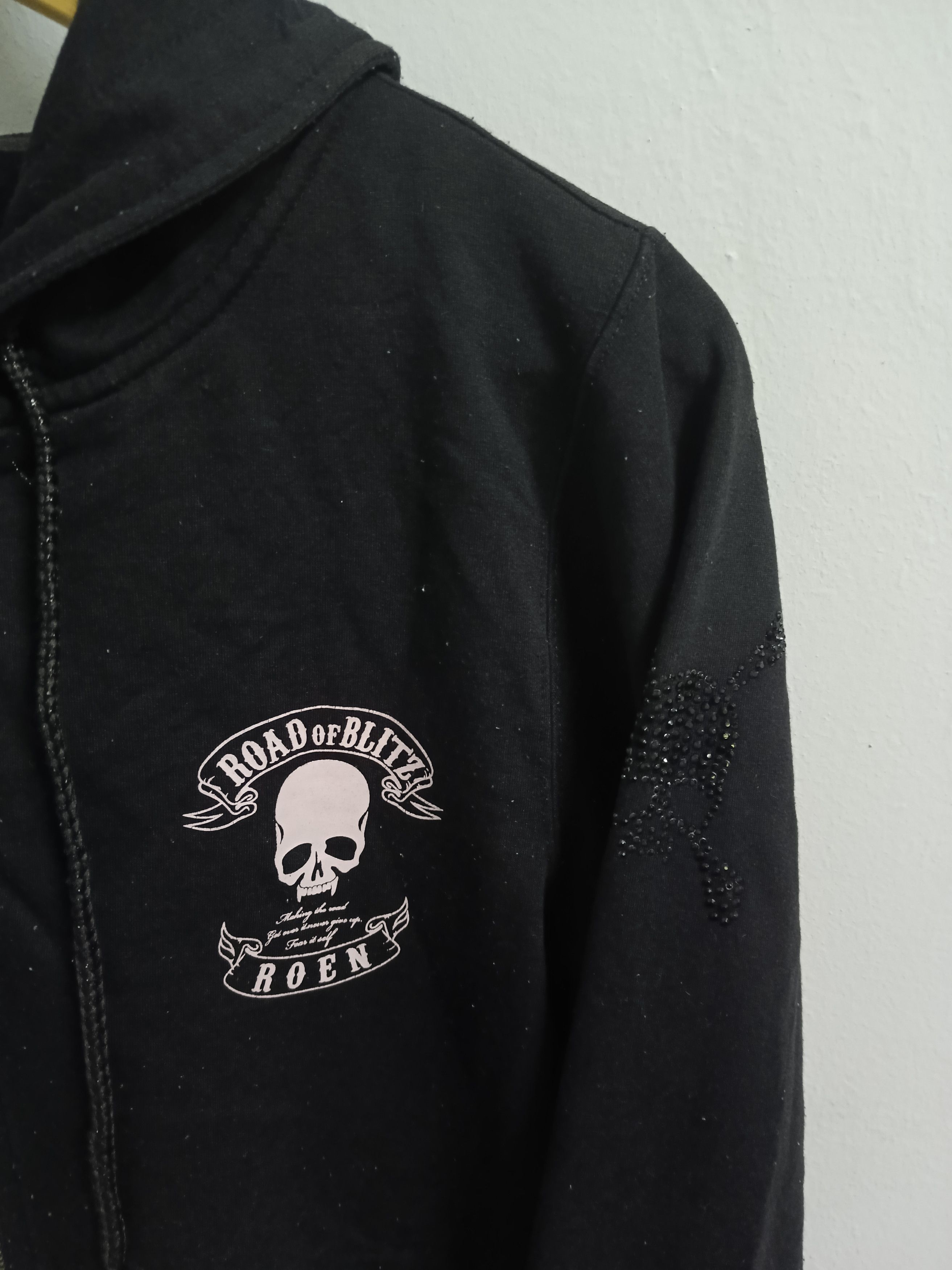 Roen ROEN SKULL CROSSBONE HOODIE Size US S / EU 44-46 / 1 - 3 Thumbnail