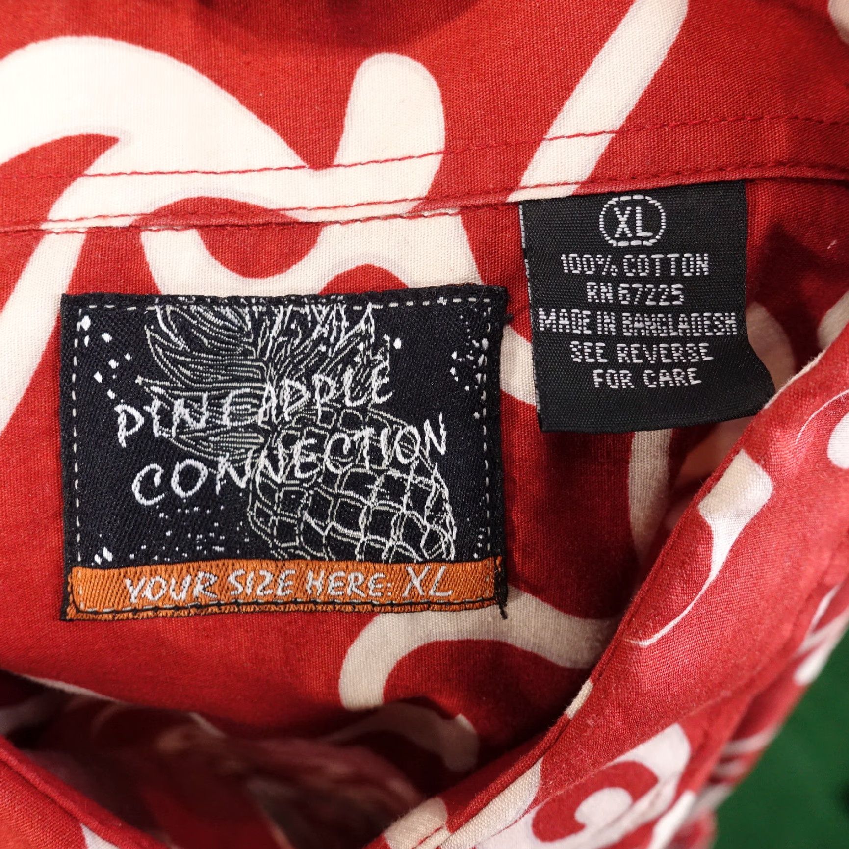 Vintage PINEAPPLE CONNECTION Red Floral Hawaiian Button-Up Shirt Mens XL Size US XL / EU 56 / 4 - 6 Thumbnail