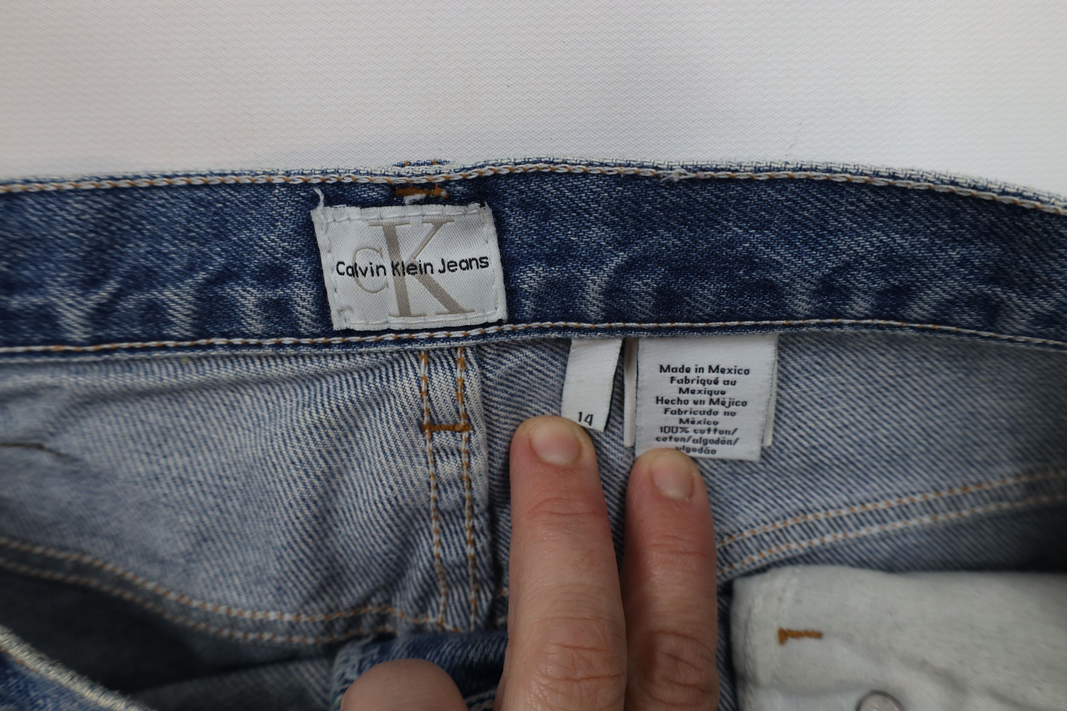 Calvin Klein × Vintage Vintage 90s Calvin Klein Spell Out Straight Leg Denim Jeans Size 36" / US 14 / IT 50 - 10 Thumbnail
