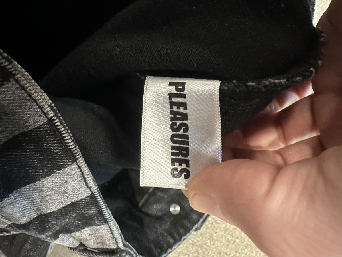 Pleasures Pleasures 5 pocket Denim Jeans Black Size US 32 / EU 48 - 5 Thumbnail