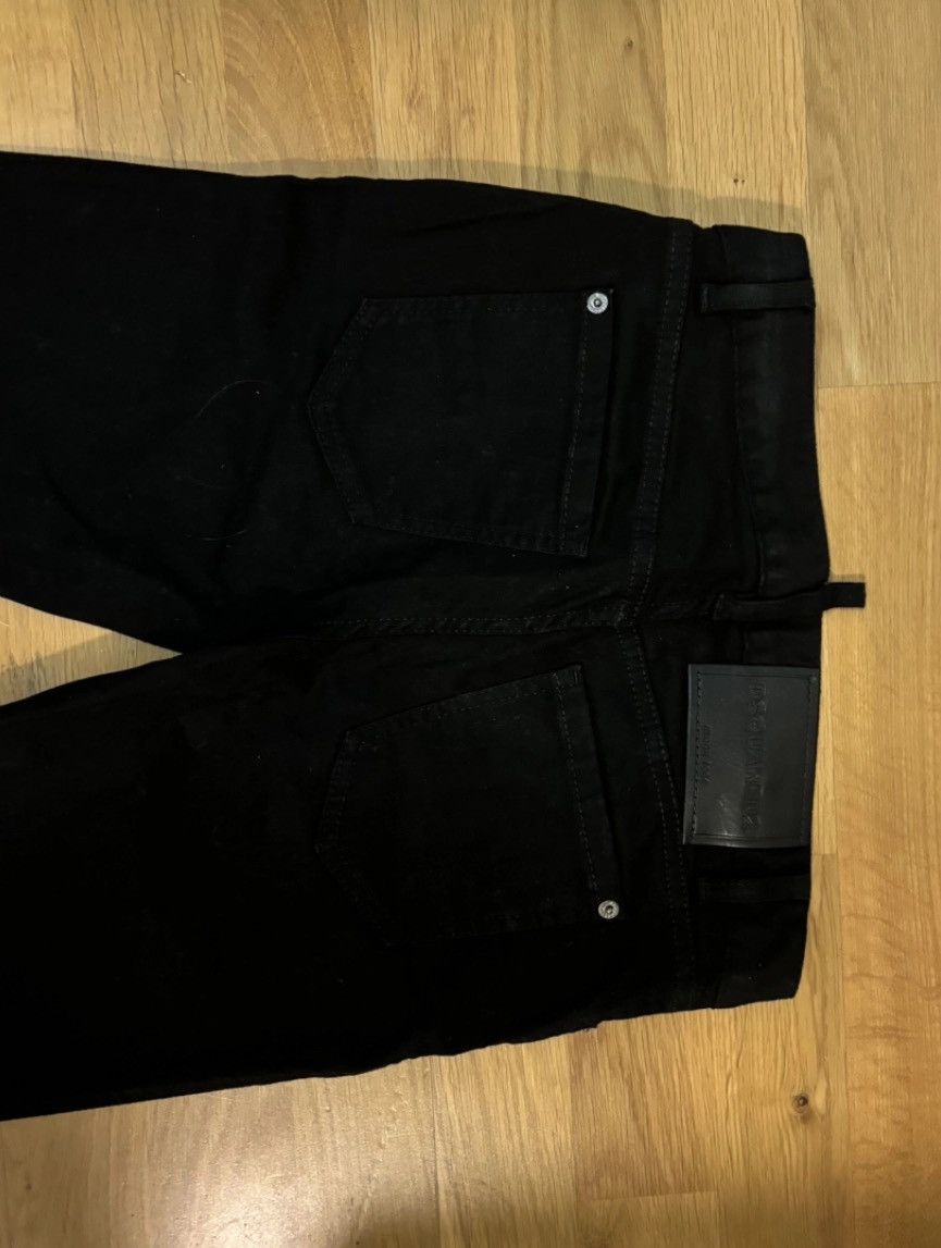 Dsquared2 Dsquared2 flare jeans Size 27" / US 4 / IT 40 - 2 Thumbnail