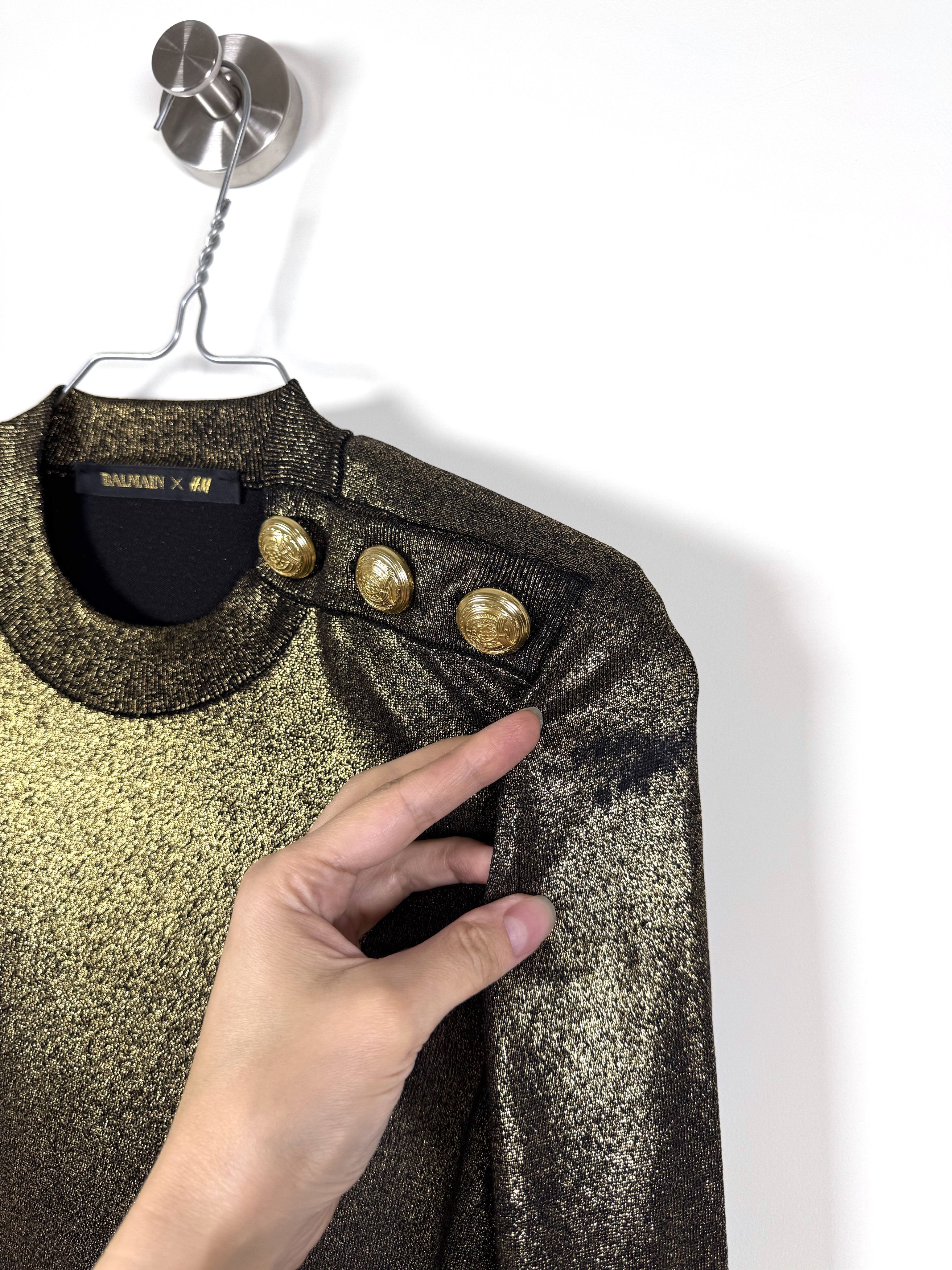 Balmain Archival Balmain x H&M Gold Metallic Shimmer Sweater ( S) Size S / US 4 / IT 40 - 6 Thumbnail