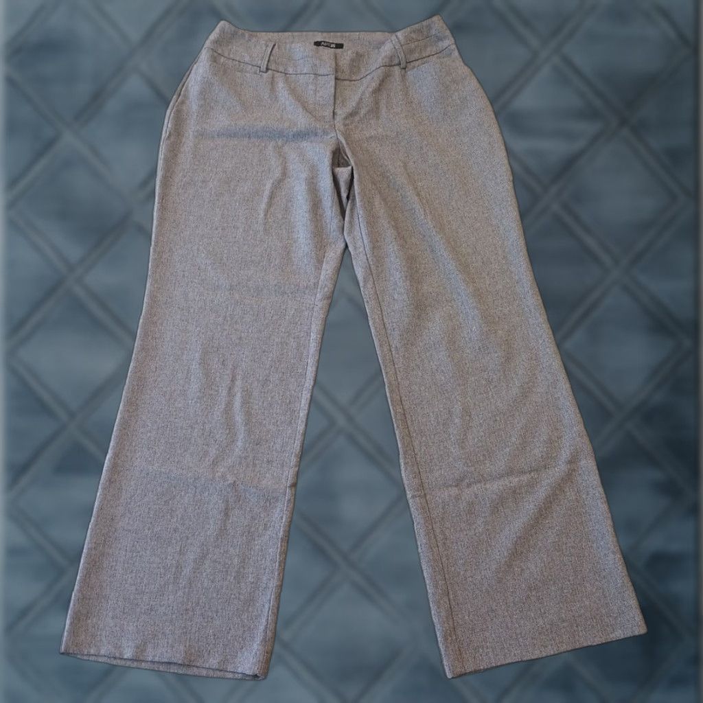 Apt. 9 Apt. 9 Dress Pants Womens Size 12 Gray Heather Pockets 32x31.5 Mid Rise Size 34" / US 12 / IT 48 - 1 Thumbnail