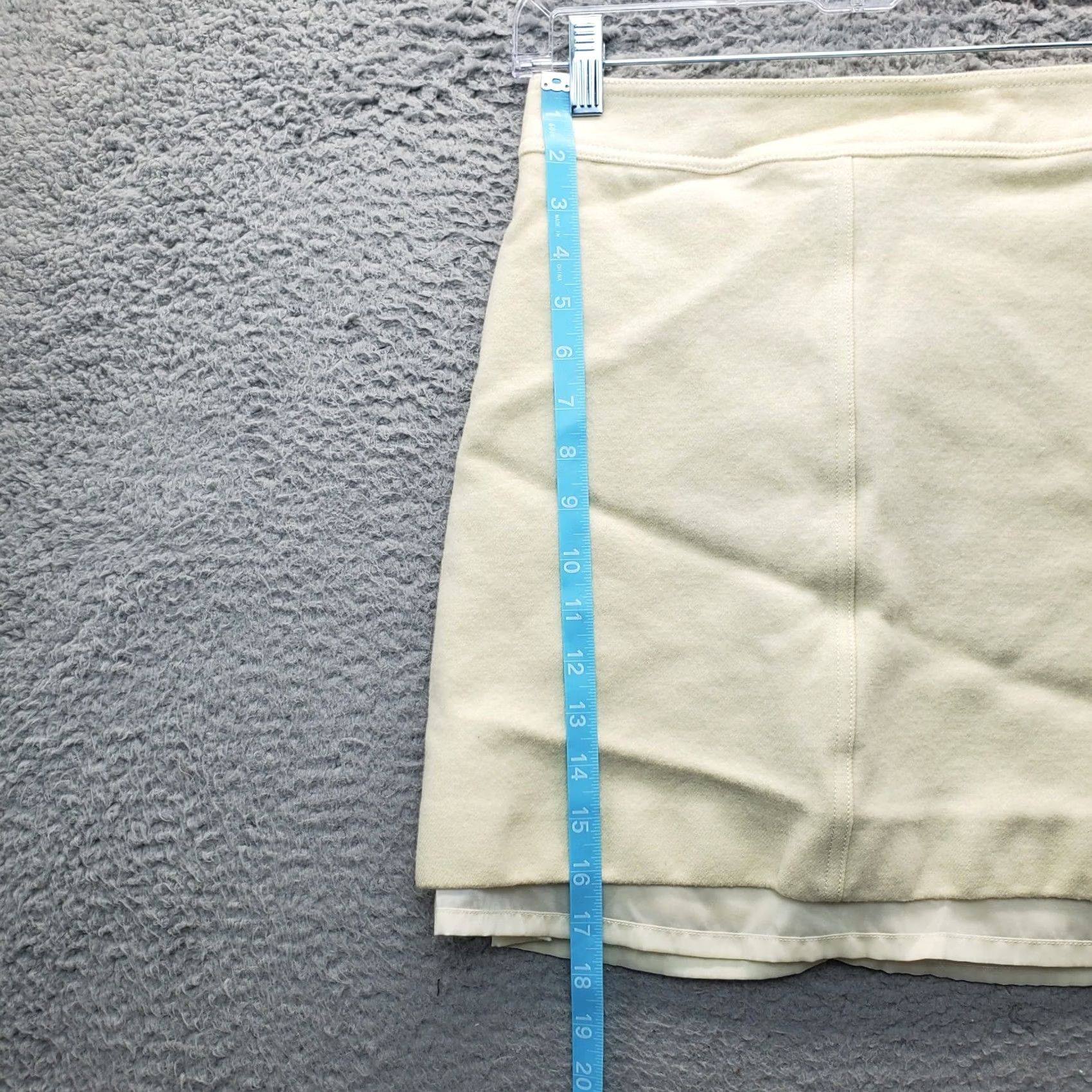 J.Crew J.CREW Mini Skirt Women Size 2 White Solid Lined Regular Pleated Back Zipper Skirt Women Size 2 White Solid Lined Regular Pleated Back Zipper Size 26" / US 2 / IT 38 - 3 Thumbnail