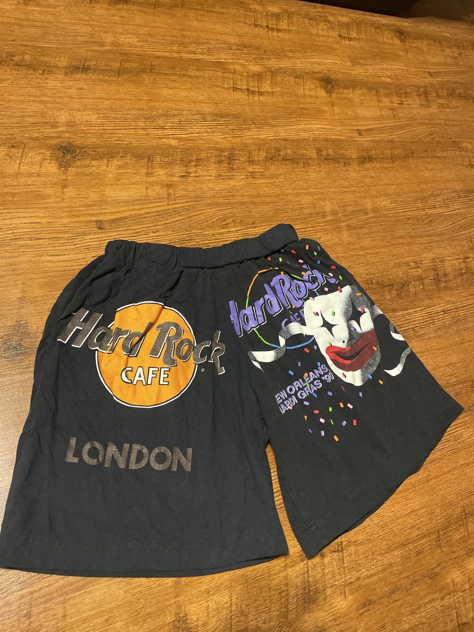 Hard Rock Cafe Vintage Hard Rock Cafe Sweatshorts Size US 32 / EU 48 - 3 Thumbnail