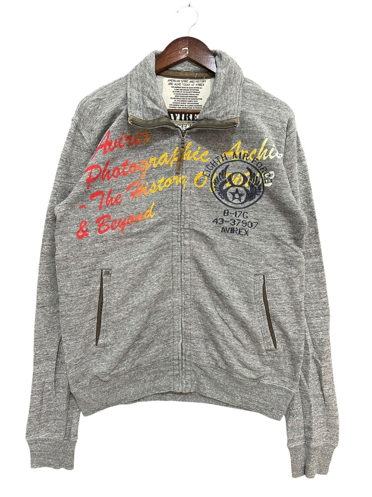 Avirex Avirex Embroidery Zipper Sweater Size US L / EU 52-54 / 3 - 1 Thumbnail