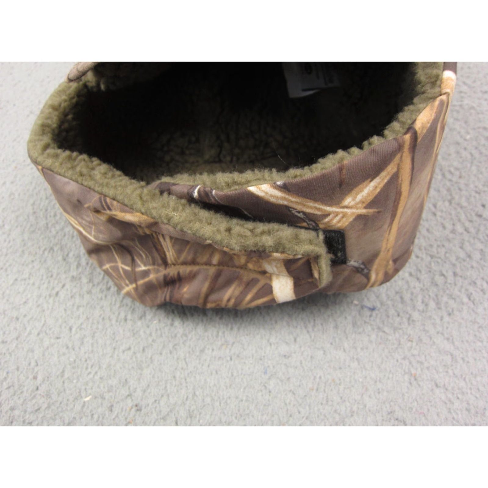 Realtree Columbia Hat Mens Small-Medium Brown Camo Realtree Sherpa Fleece Ear Flap Adult Size US S / EU 44-46 / 1 - 7 Thumbnail
