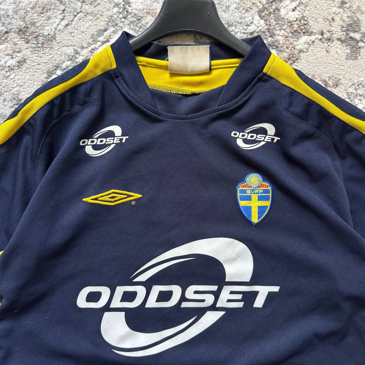 Umbro Vintage 2003 Umbro Sweden Soccer Retro Blokecore Jersey Size US L / EU 52-54 / 3 - 4 Thumbnail