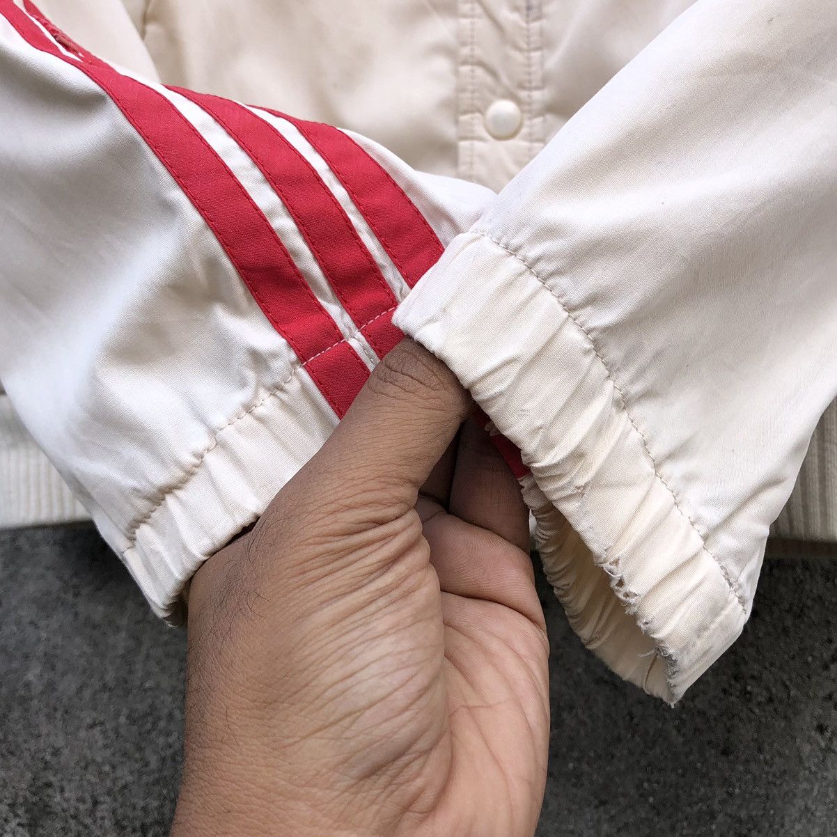 Adidas VTG 80s Adidas Descente Trefoil PufferJacket Pull in Sleeves Size US M / EU 48-50 / 2 - 17 Thumbnail