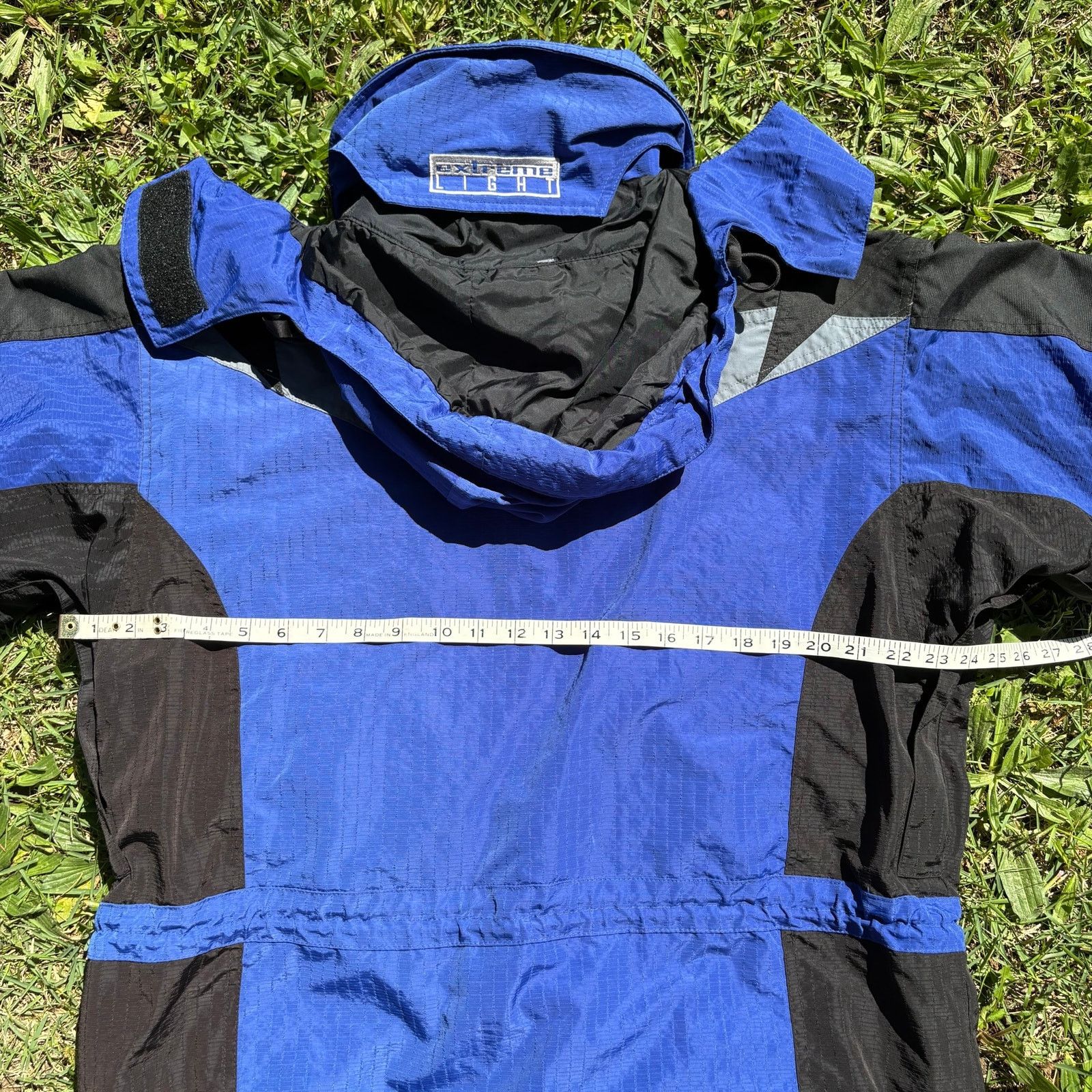 The North Face × Vintage Vintage 1990s The North Face Extreme Light Periwinkle Jacket Size US L / EU 52-54 / 3 - 6 Thumbnail