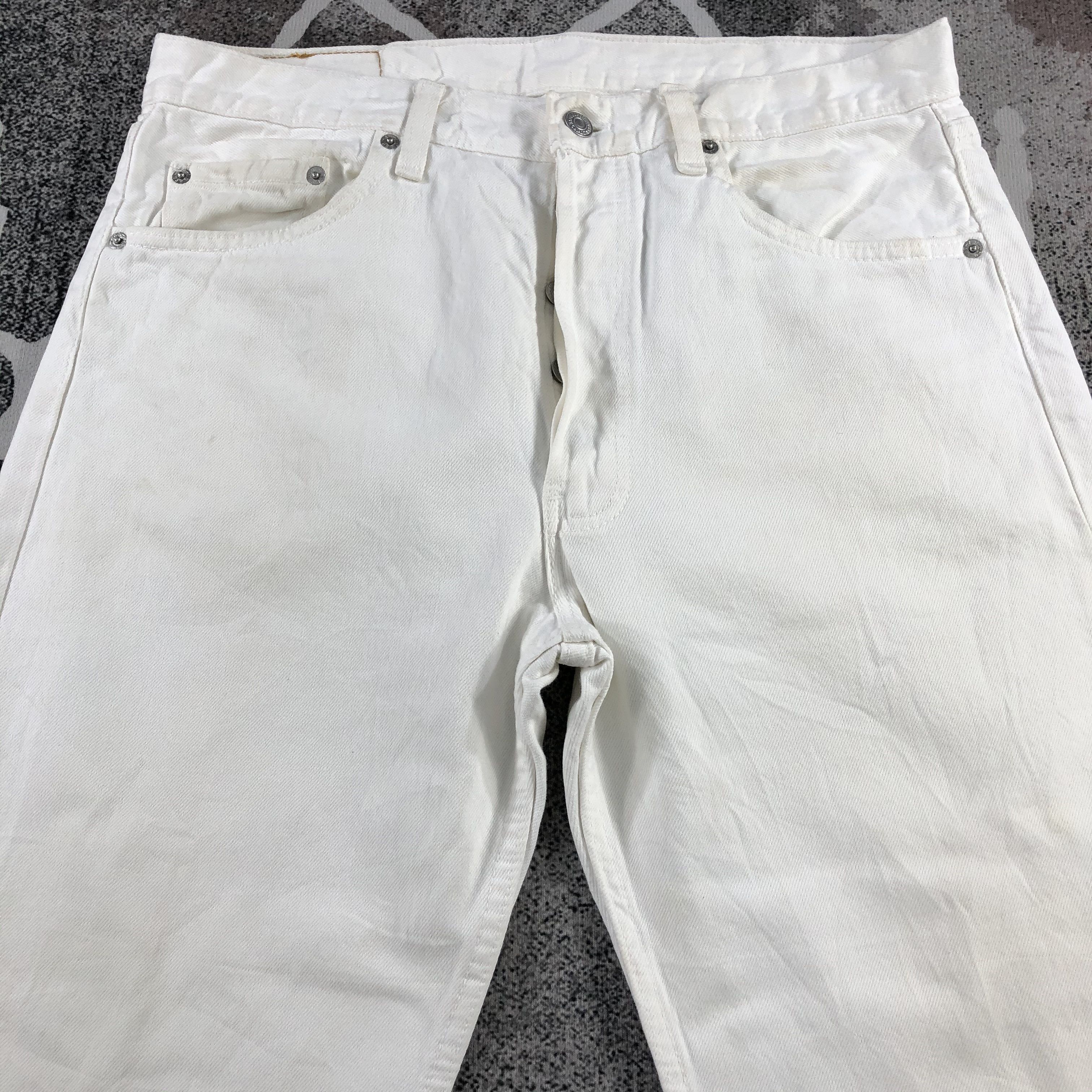 Levi's Vintage Levis 501 Jeans White Denim KJ877 Size US 34 / EU 50 - 3 Thumbnail