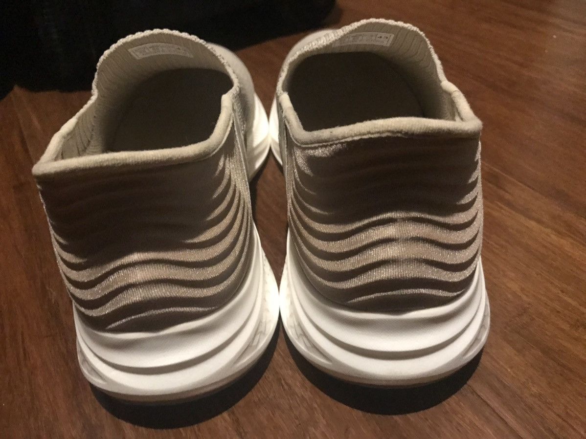 SKECHERS Skechers Women's Air cooled Arch Fit Gray Slip-On Shoes Size US 12 / IT 42 - 11 Thumbnail