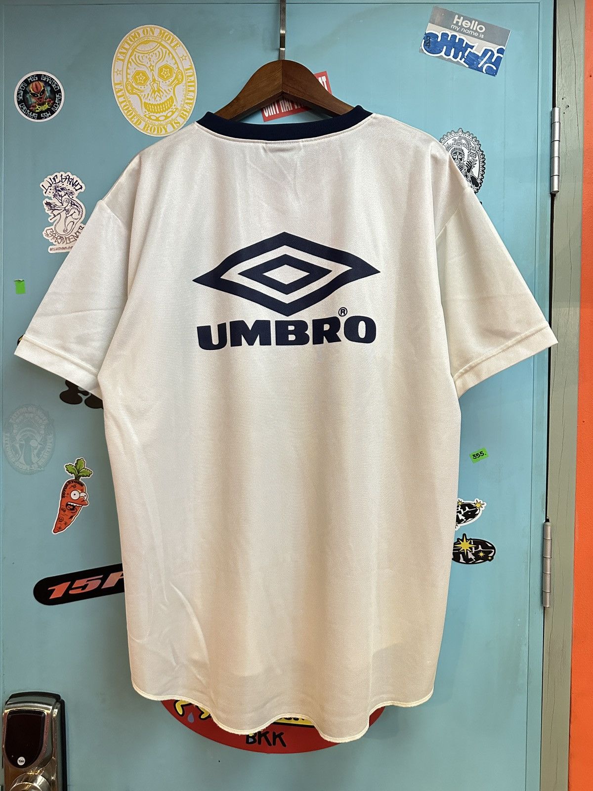 Vintage Manchester United 1999-2000 Umbro Training Jersey