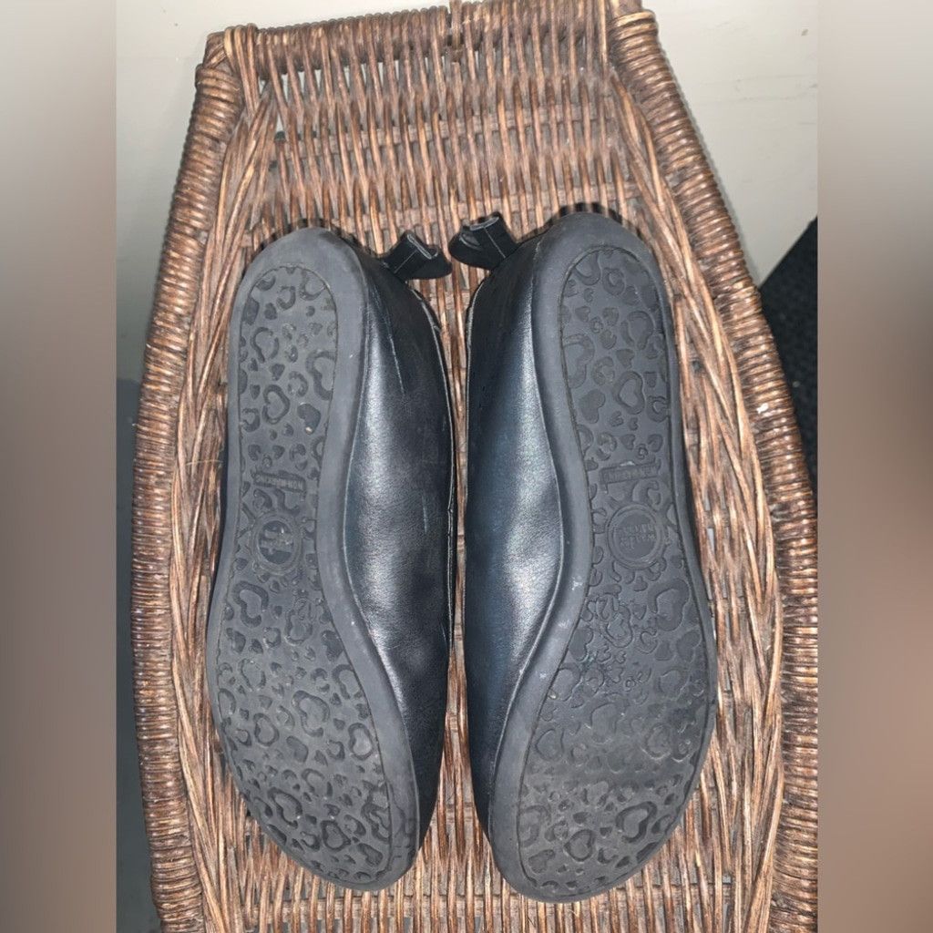 Other Wonder Nation Girls Size 12 Dress Shoes W/Bow Detailing Size US 12 / IT 42 - 2 Thumbnail
