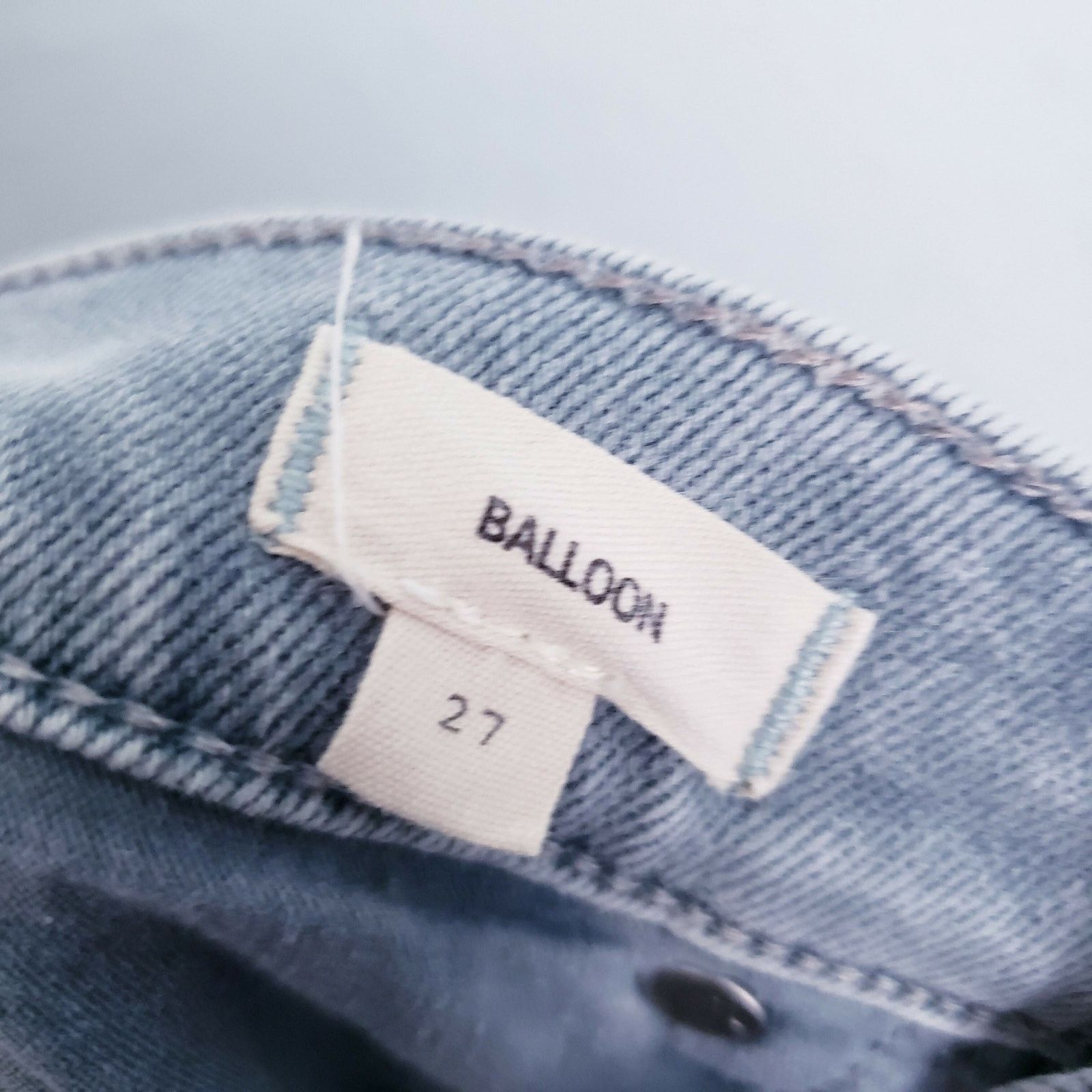 Madewell Madewell Light Wash Balloon High Rise Cropped Jeans Sz 27 Size 27" / US 4 / IT 40 - 8 Thumbnail