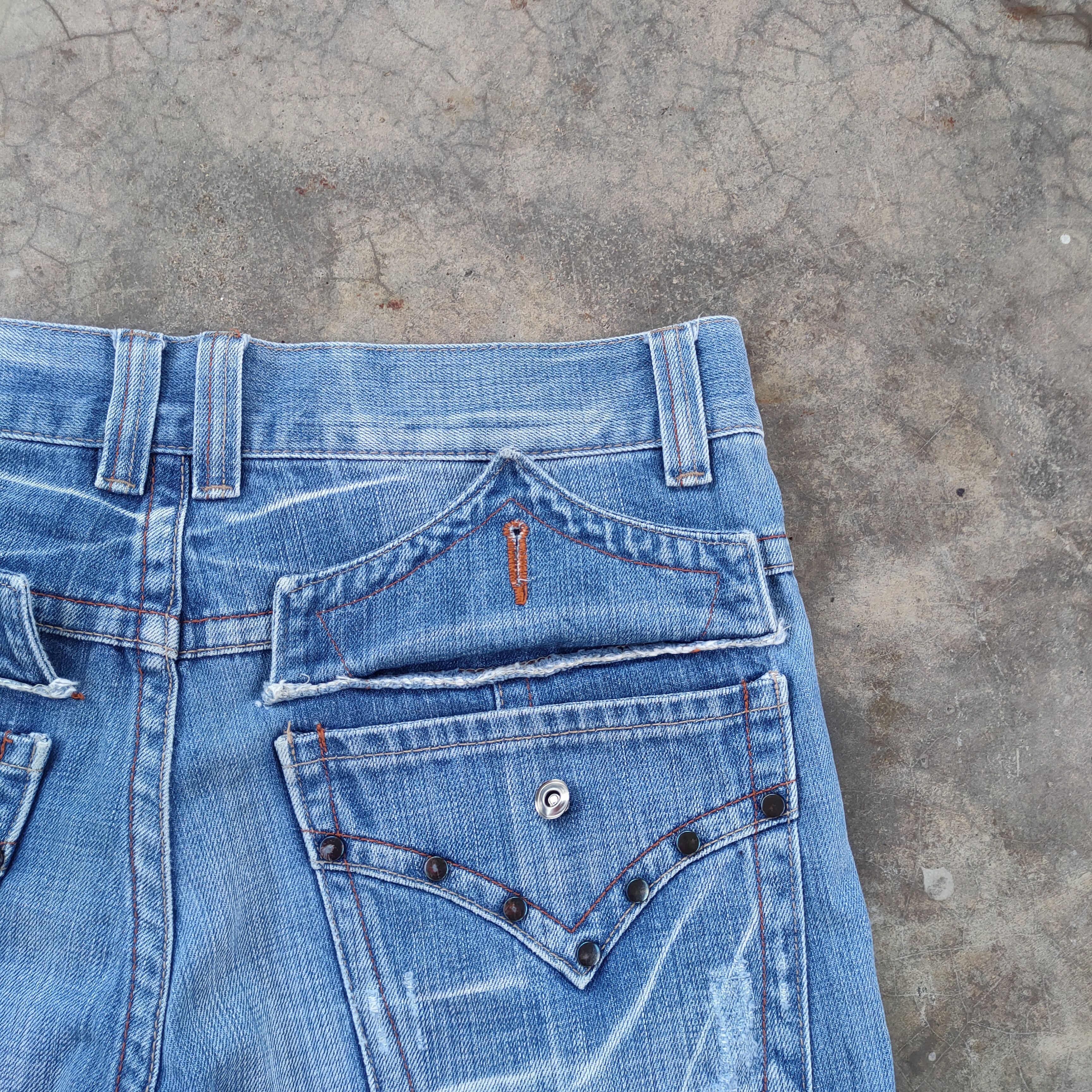 Japanese Brand VINTAGE JAPANESE DENIM BAGGY RIPPEP JEANS PANTS Size US 34 / EU 50 - 10 Thumbnail