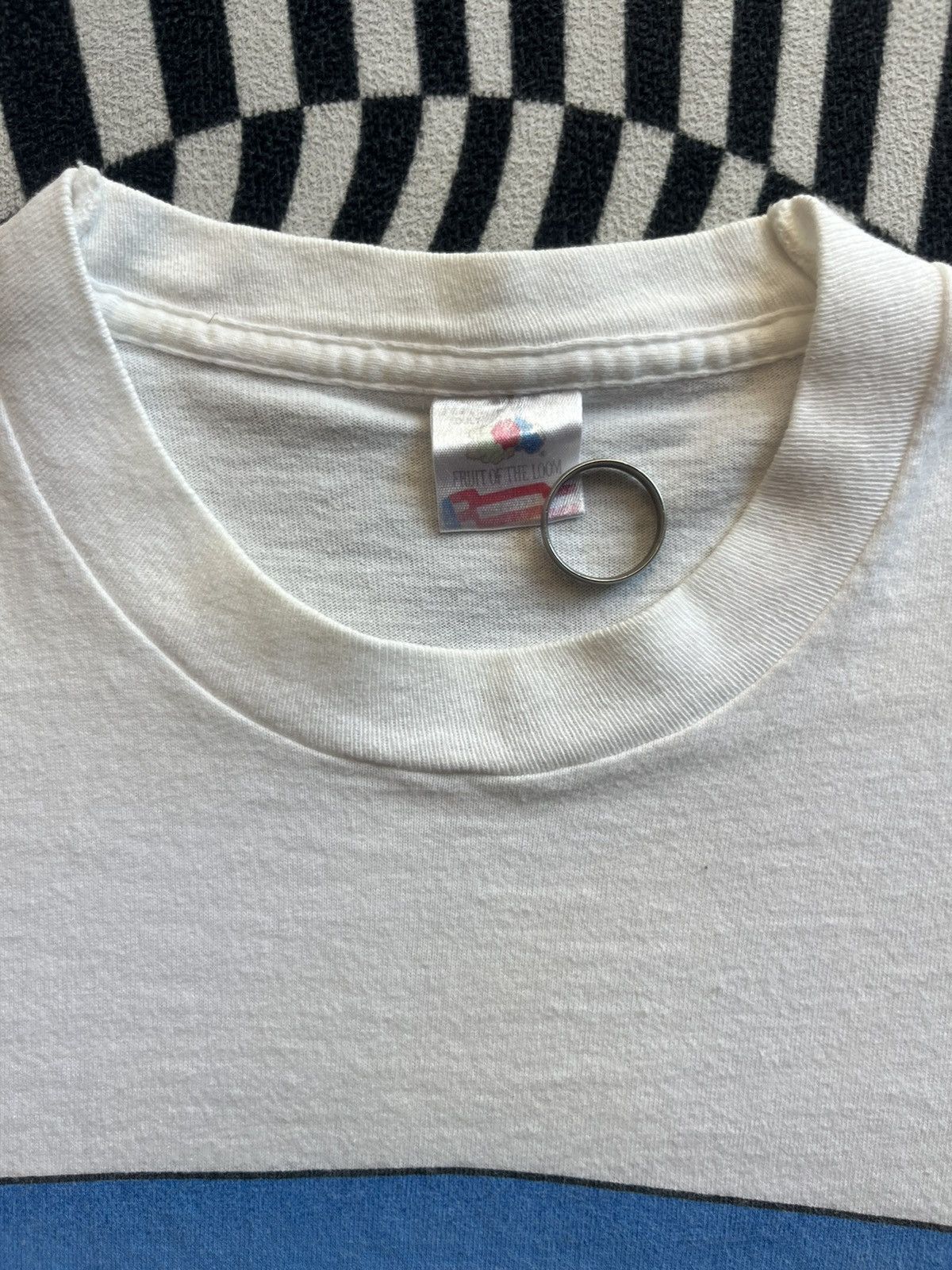 Vintage Vintage UNITED AIRLINES Flight Artwork 90’s Tshirt Size US XXL / EU 58 / 5 - 4 Thumbnail