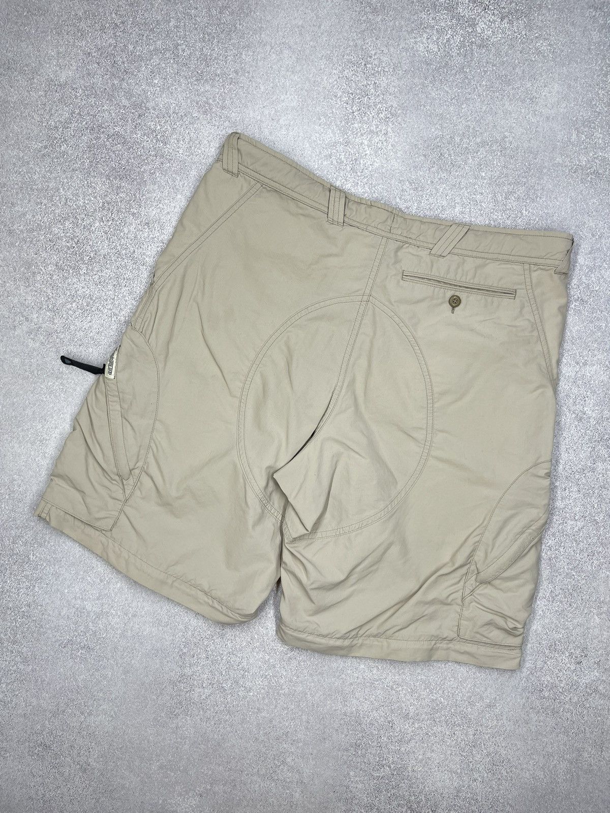Vintage Vintage Nike ACG Nylon Cargo Shorts Beige Drill Y2K Size US 32 / EU 48 - 6 Thumbnail