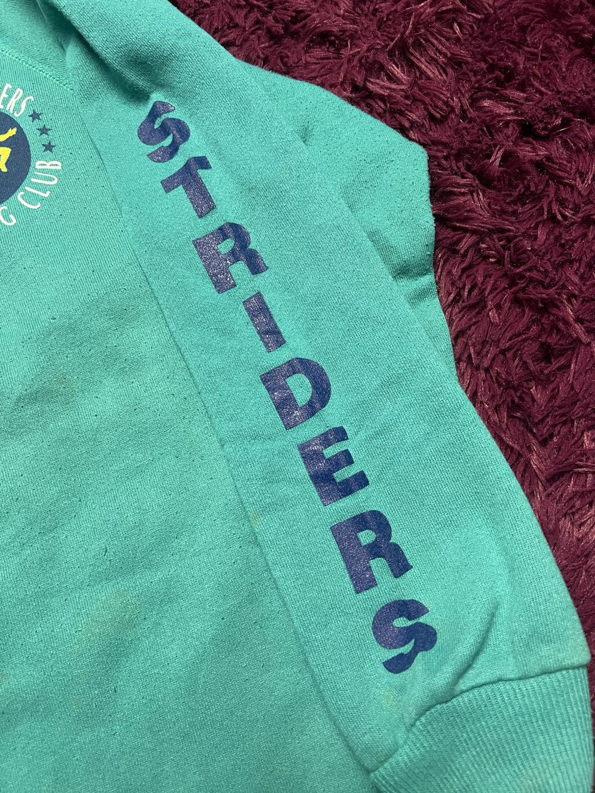 14th Addiction Vintage 94 Yokota Striders Frostbite Footrace Sweatshirt(44) Size US M / EU 48-50 / 2 - 5 Thumbnail