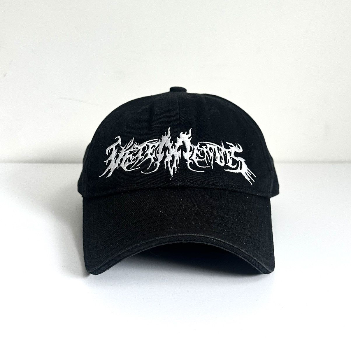 Vetements Metal Vetements Goth Cap VETEMENTS Goth Cap Vetements